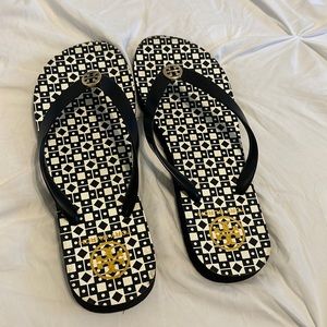 Tory Burch Rubber Flip Flops